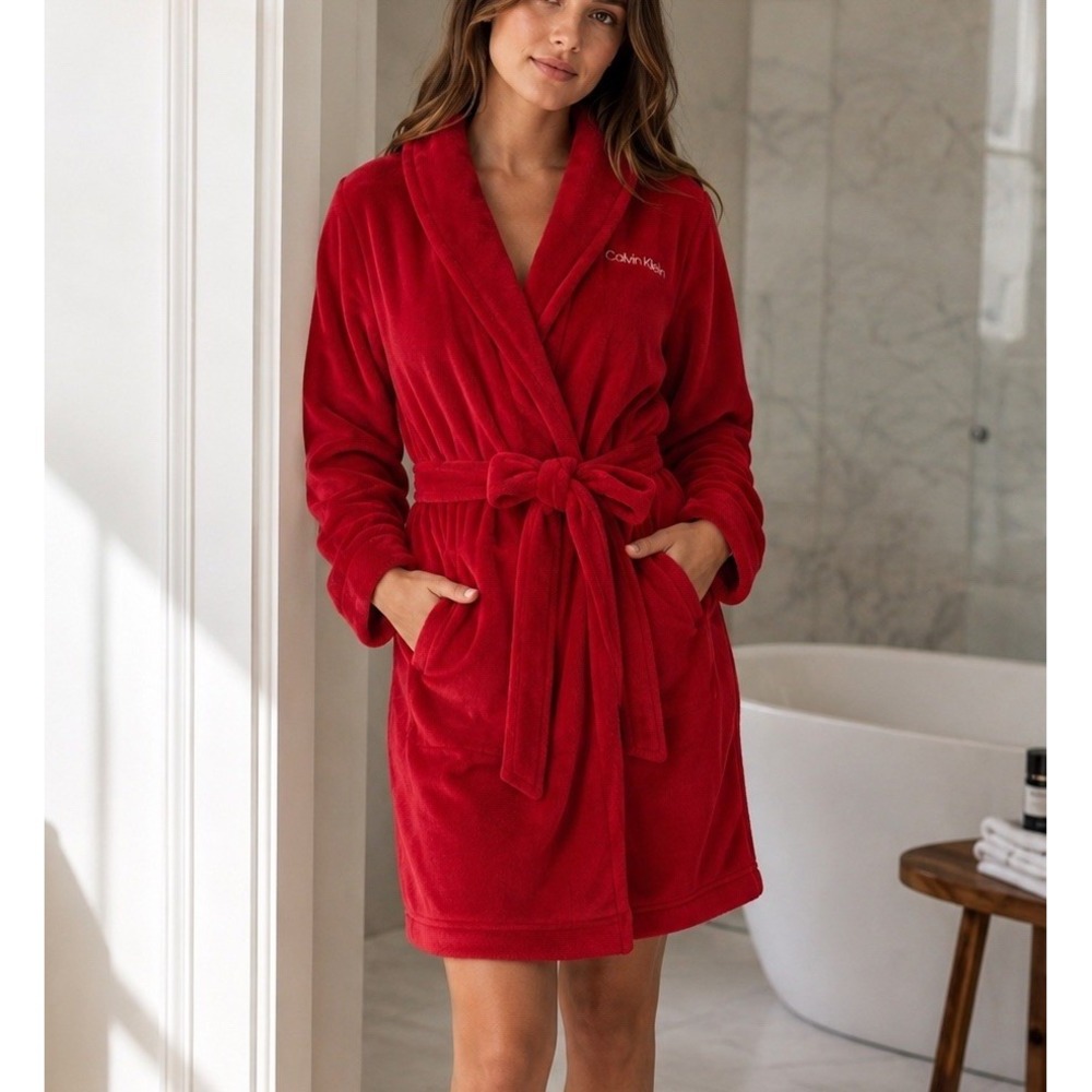 Calvin Klein Red Plush Fleece Robe Women's XS/S Soft Bathrobe Belted